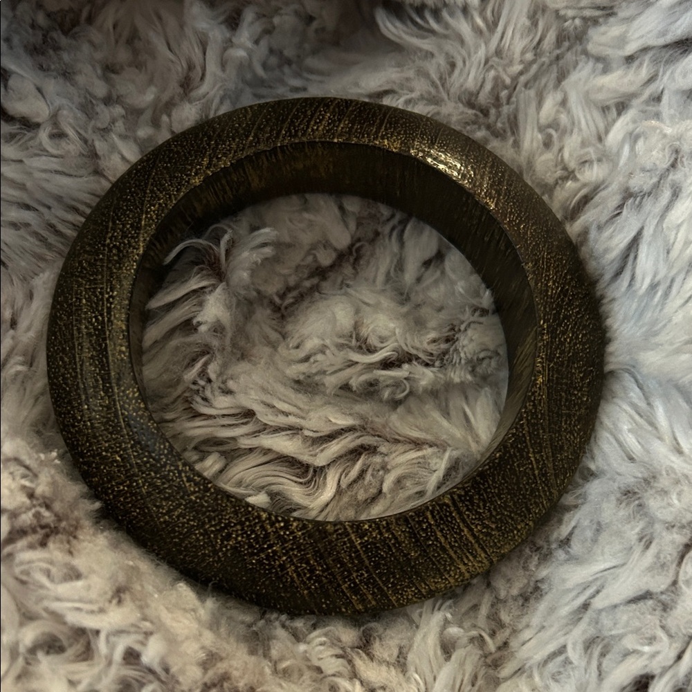 Elegant Brown Wooden bangle